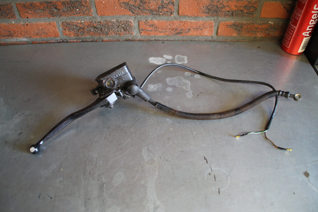 Yamaha XJ900F rempomp voor