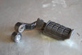 Yamaha XJ900F voetsteun links
