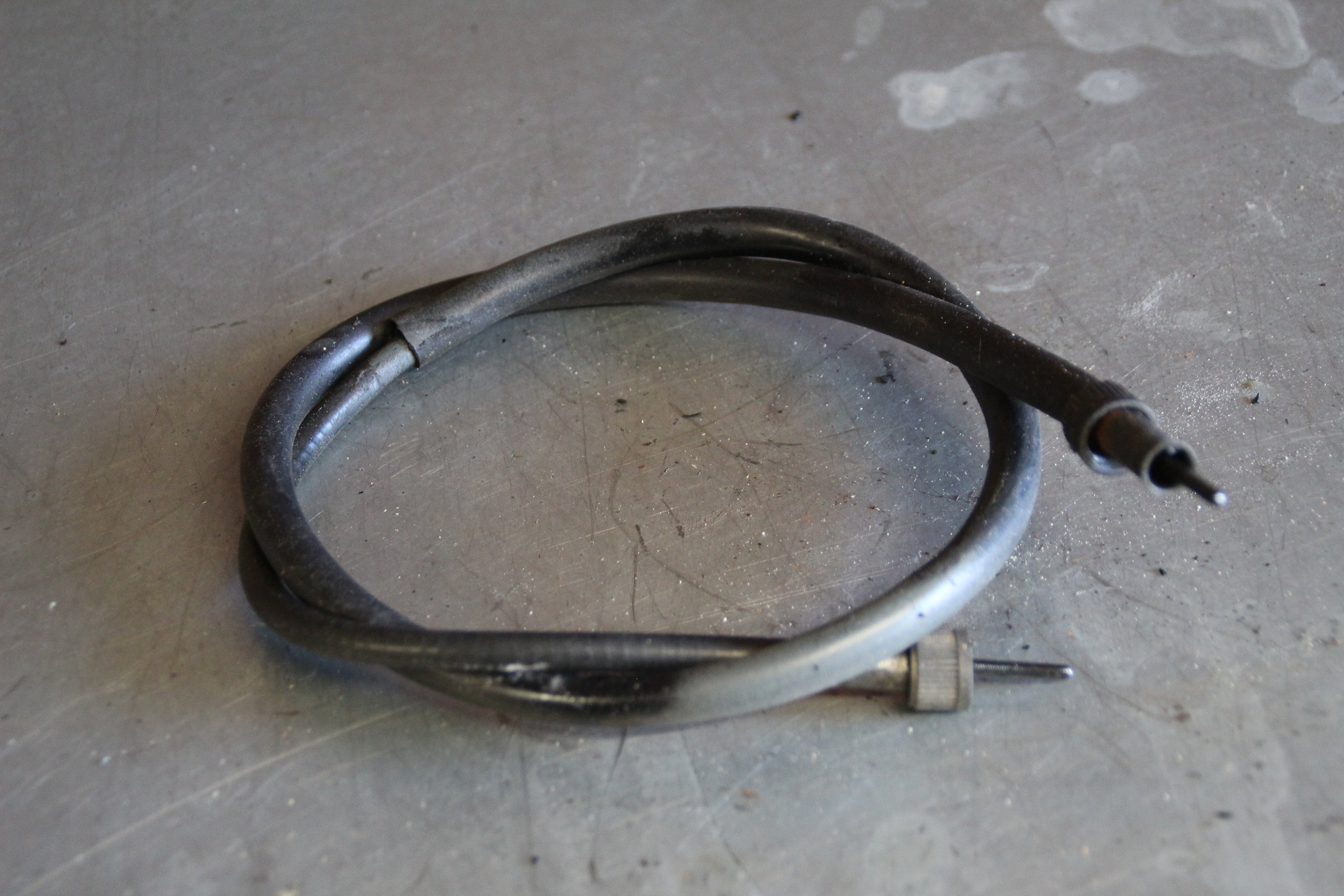 Yamaha XJ900F kilometertellerkabel
