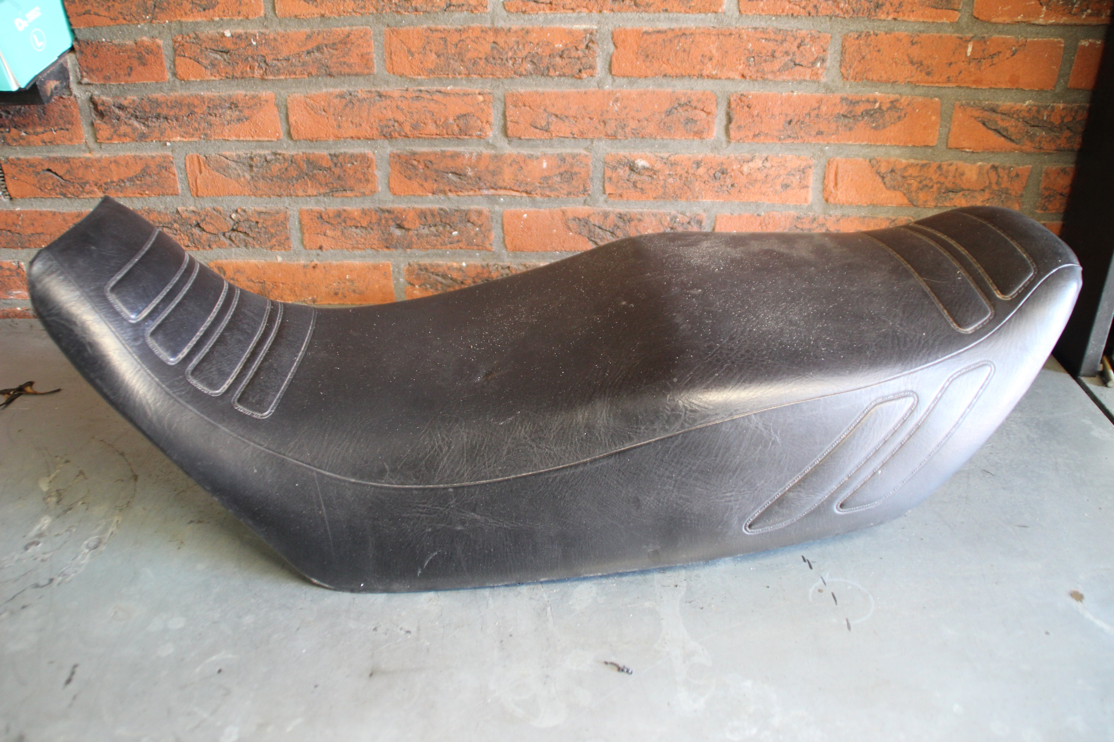 Yamaha XJ900F zadel
