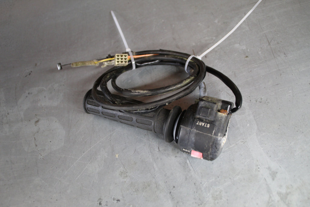 Suzuki GR650X stuurbediening rechts