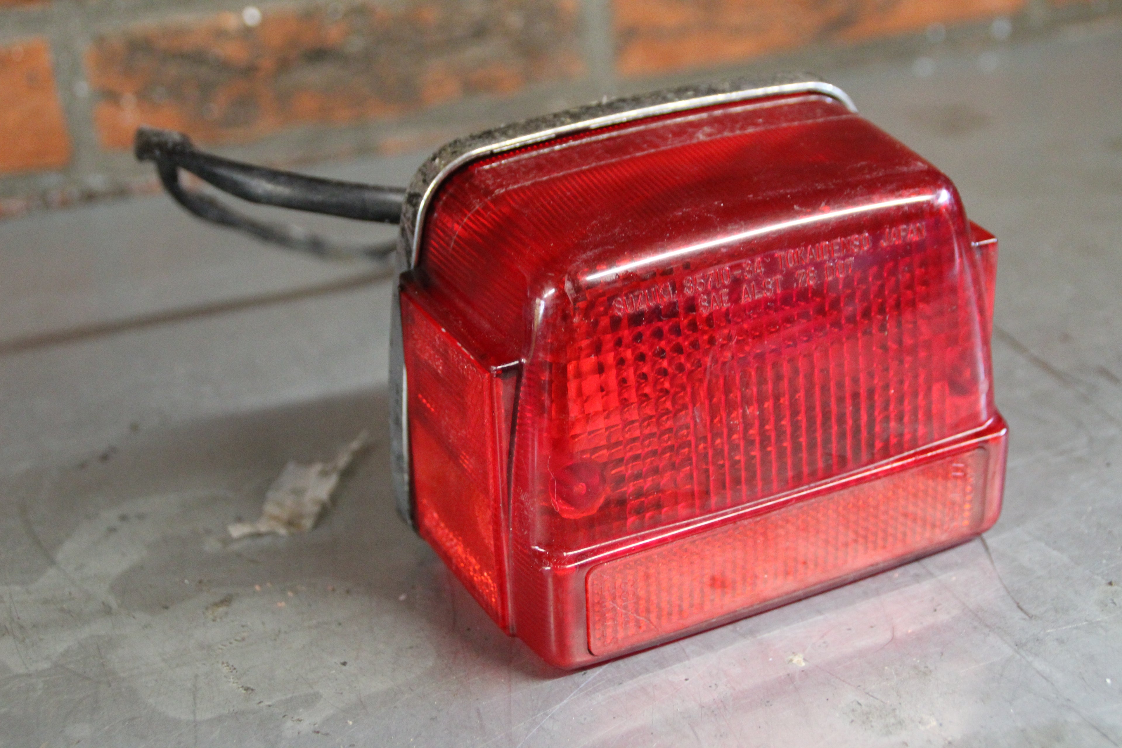 Suzuki GR650X achterlicht