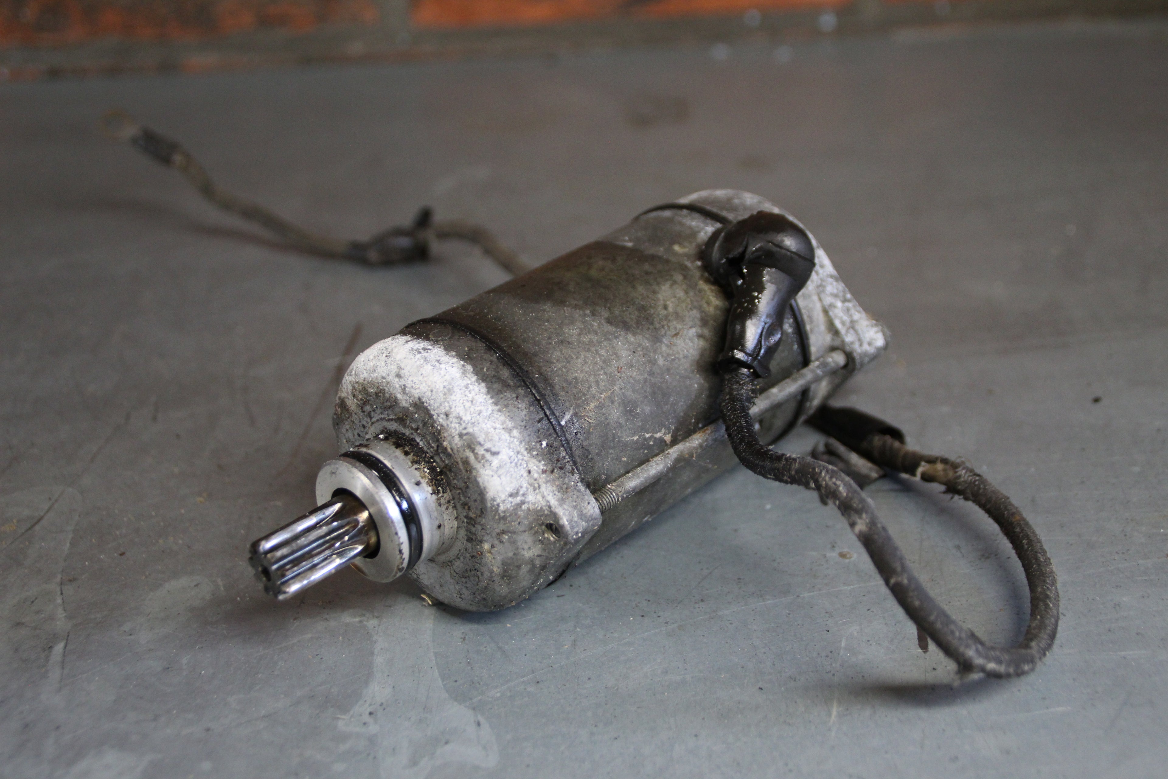 Suzuki GR650X startmotor