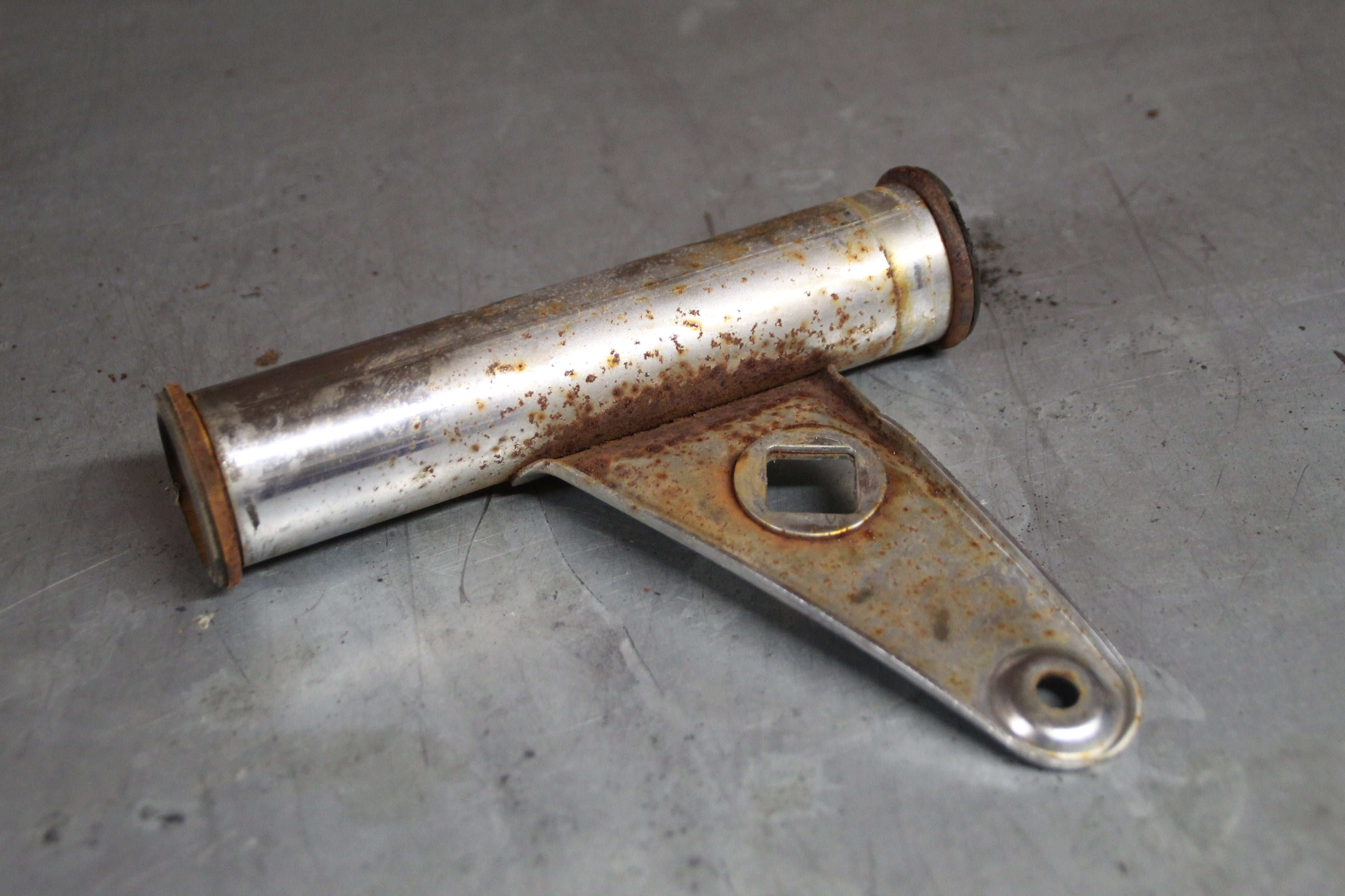 Suzuki GR650X lampoor links