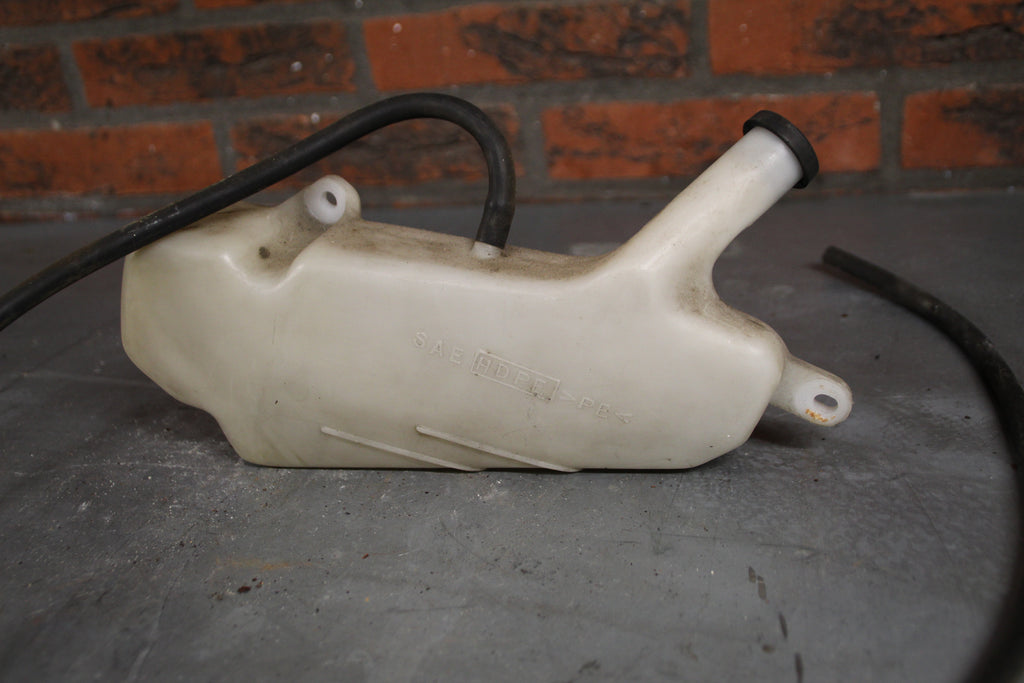 Suzuki GSXR1100W koelvloeistof reservoir