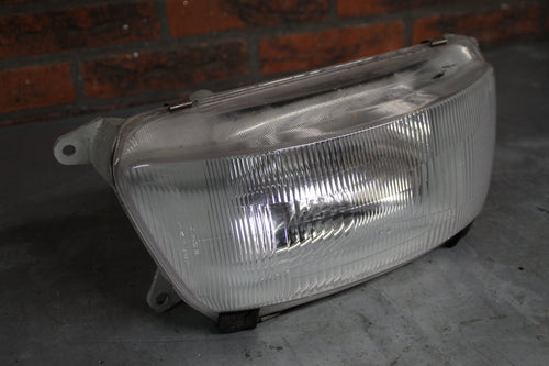 Honda PC800 koplamp