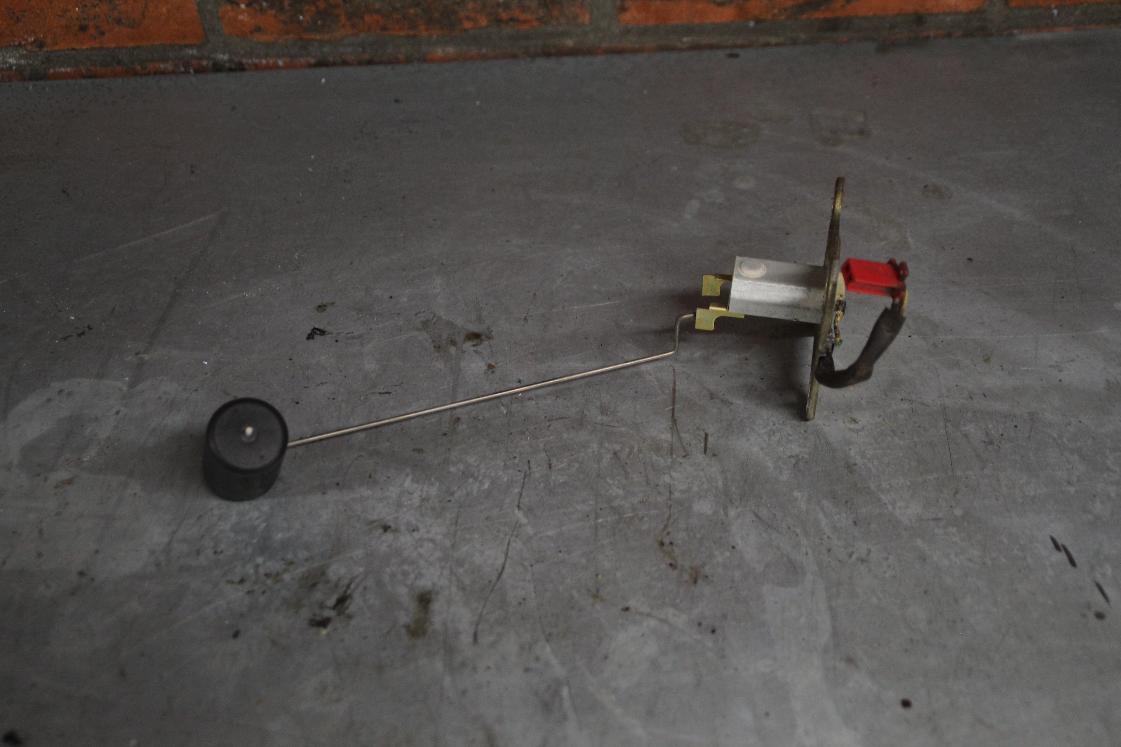 Honda PC800 tank vlotter