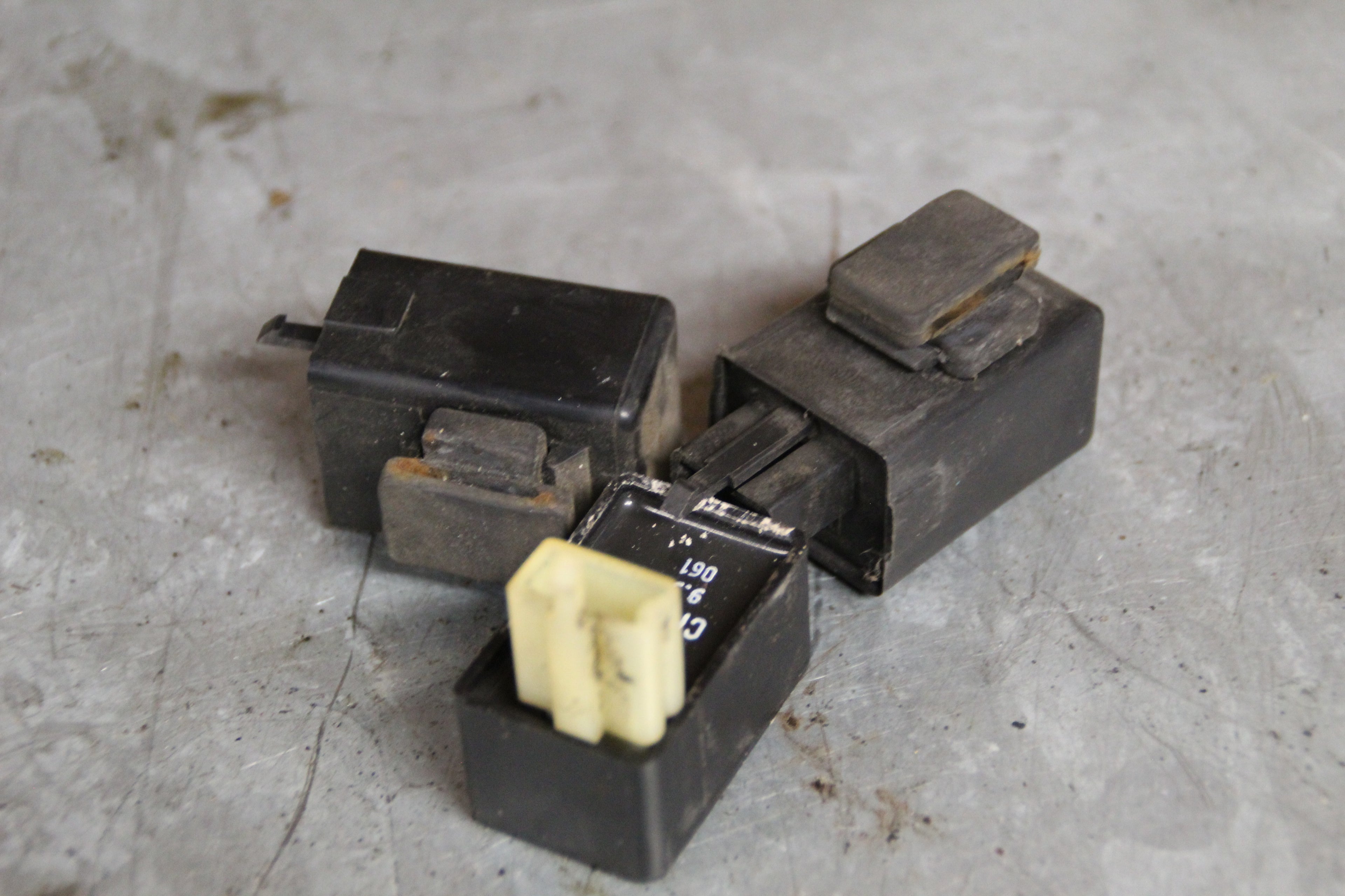 Honda PC800 relais set