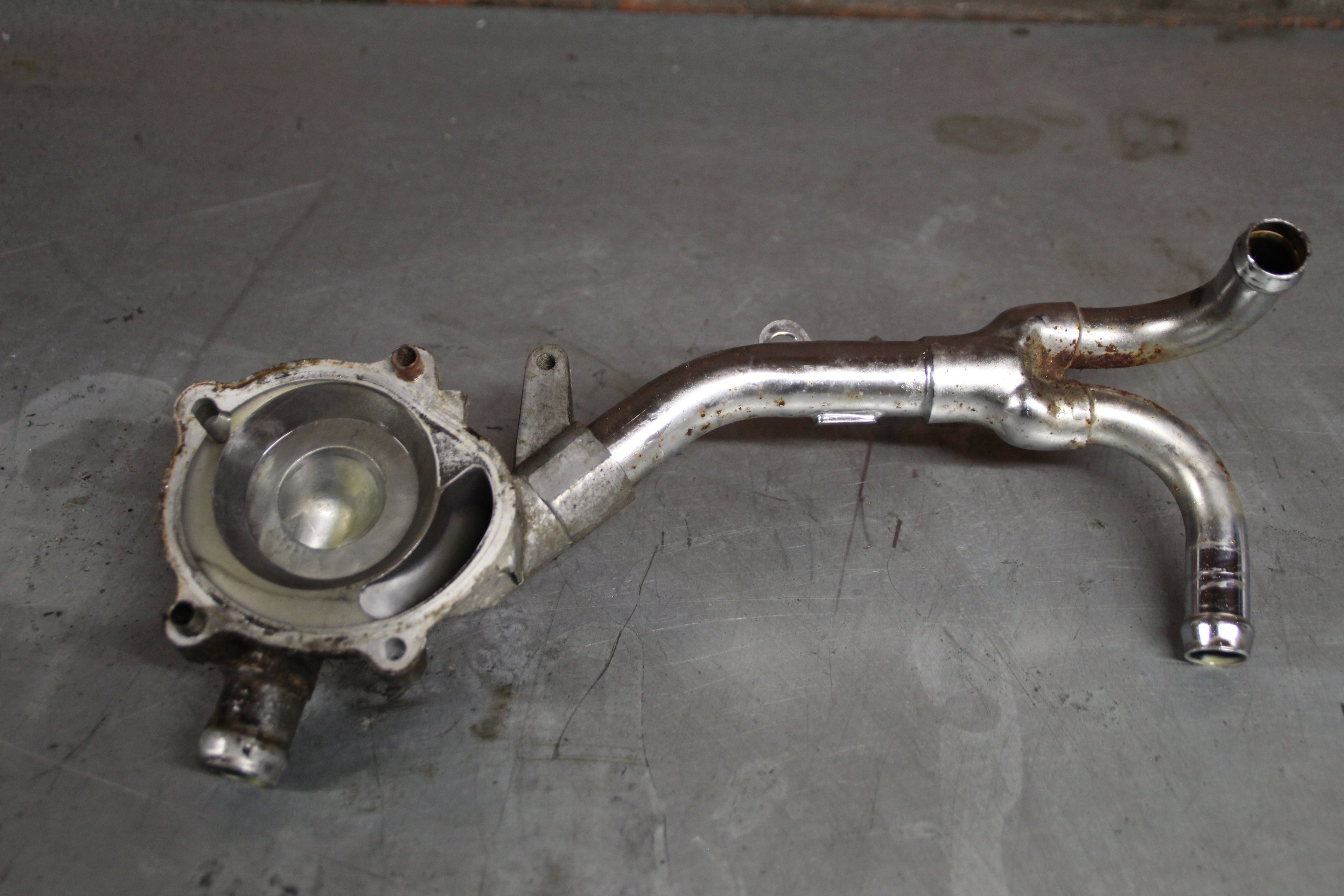 Honda PC800 waterpomp behuizing