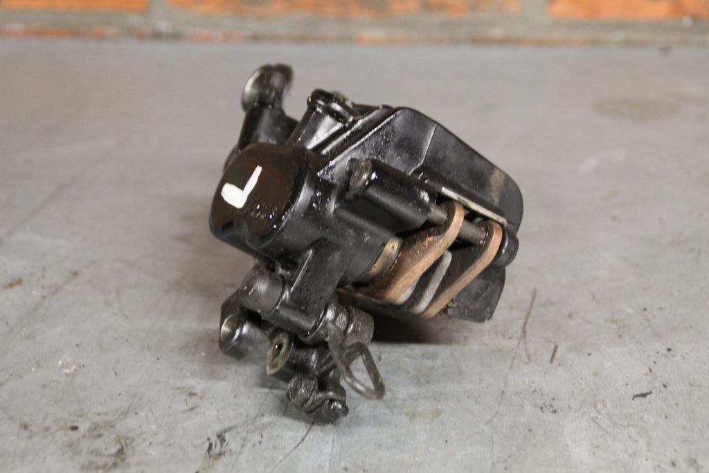 Honda PC800 remklauw links
