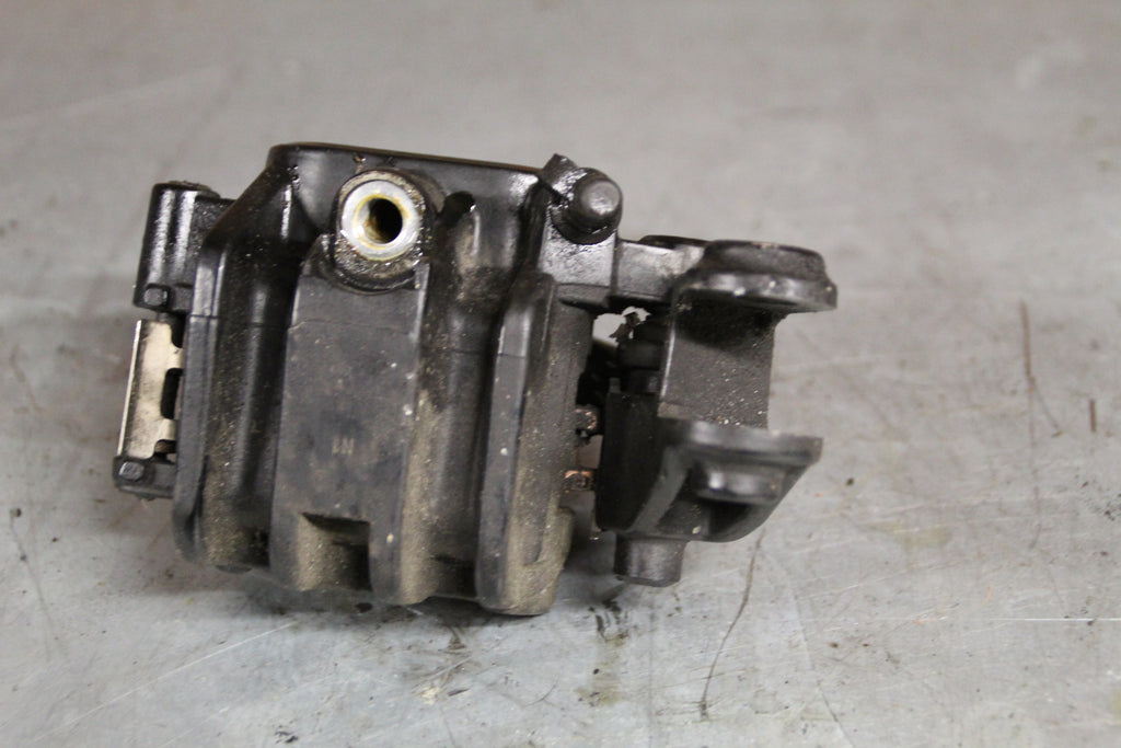 Honda PC800 remklauw links