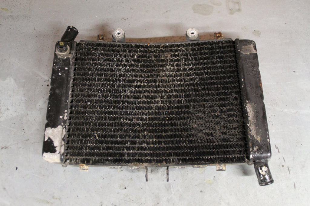 Honda PC800 radiator