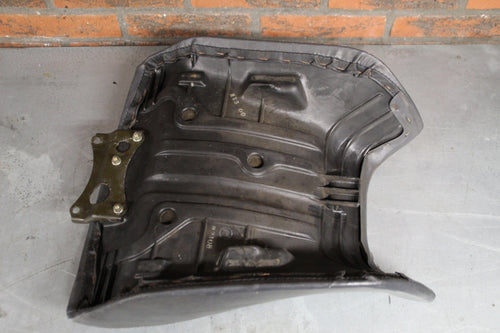 Honda PC800 zadel