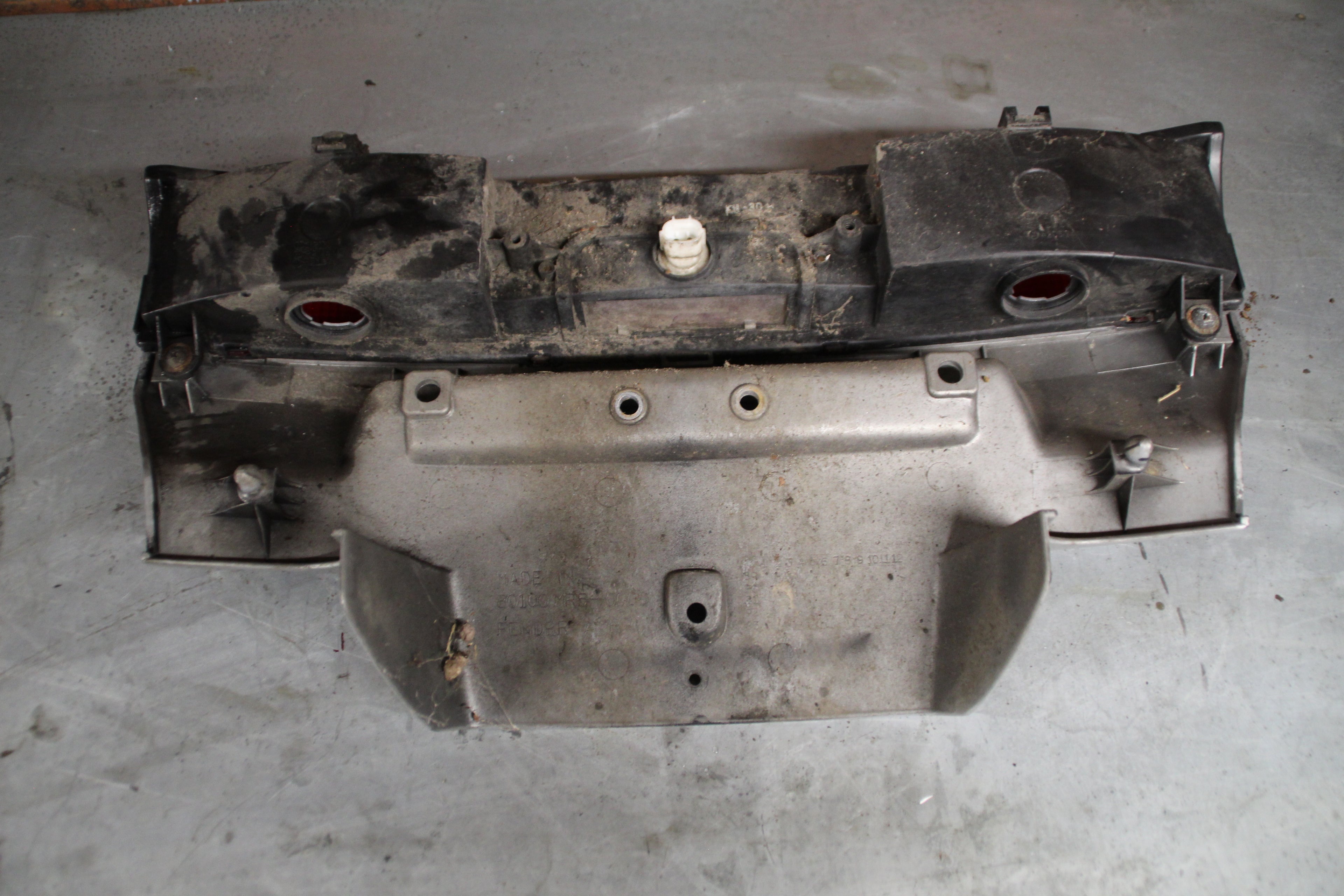 Honda PC800 achterlicht