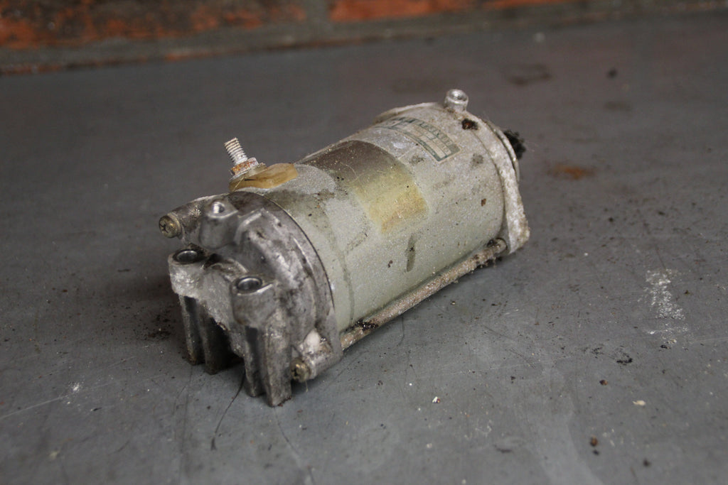 Suzuki VS700 startmotor