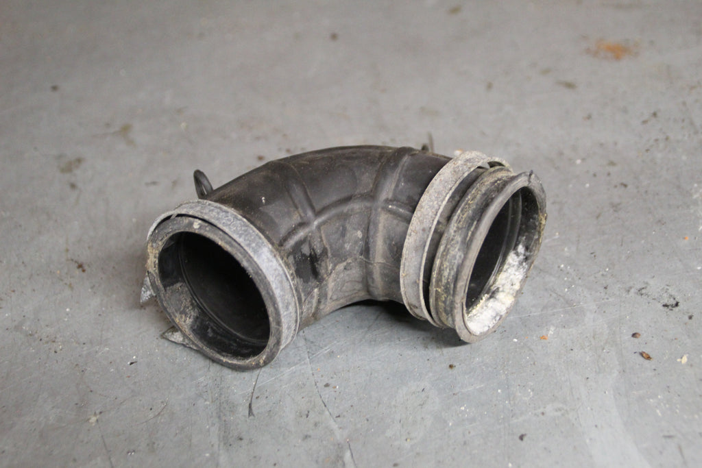 Suzuki VS700 inlaatbuis cil. 1
