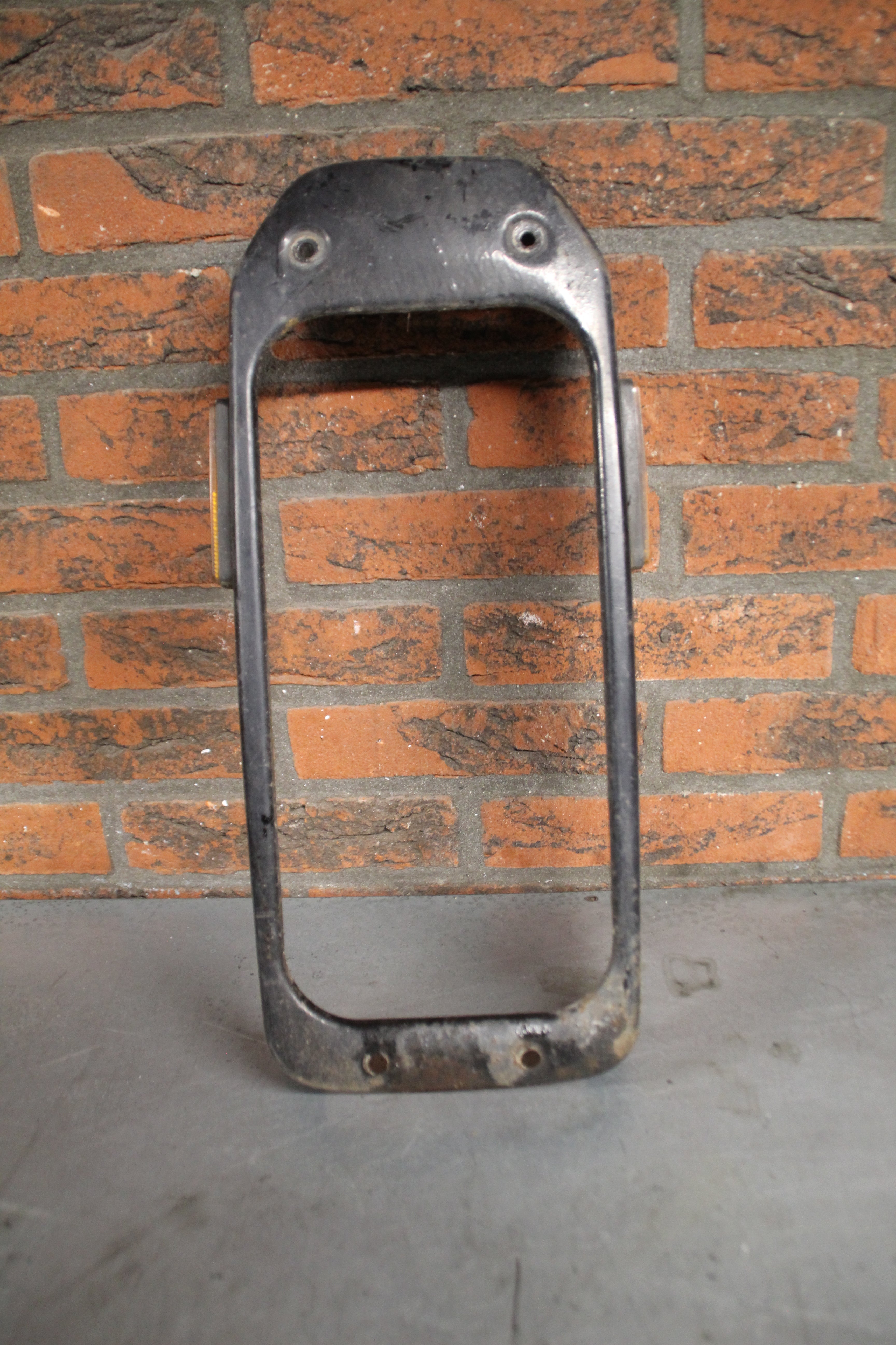 Suzuki VS700 radiator cover