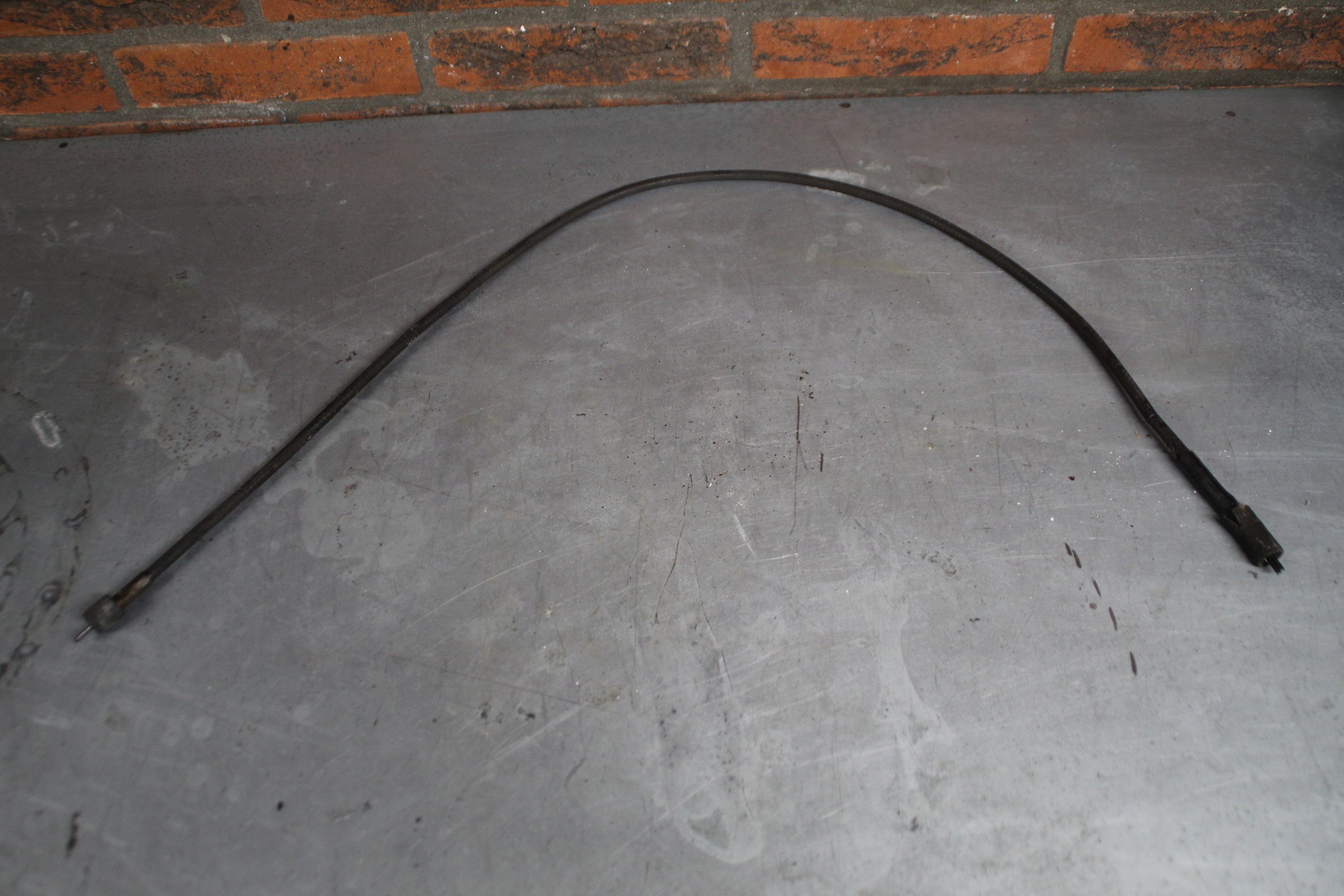 Suzuki GR650X teller kabel