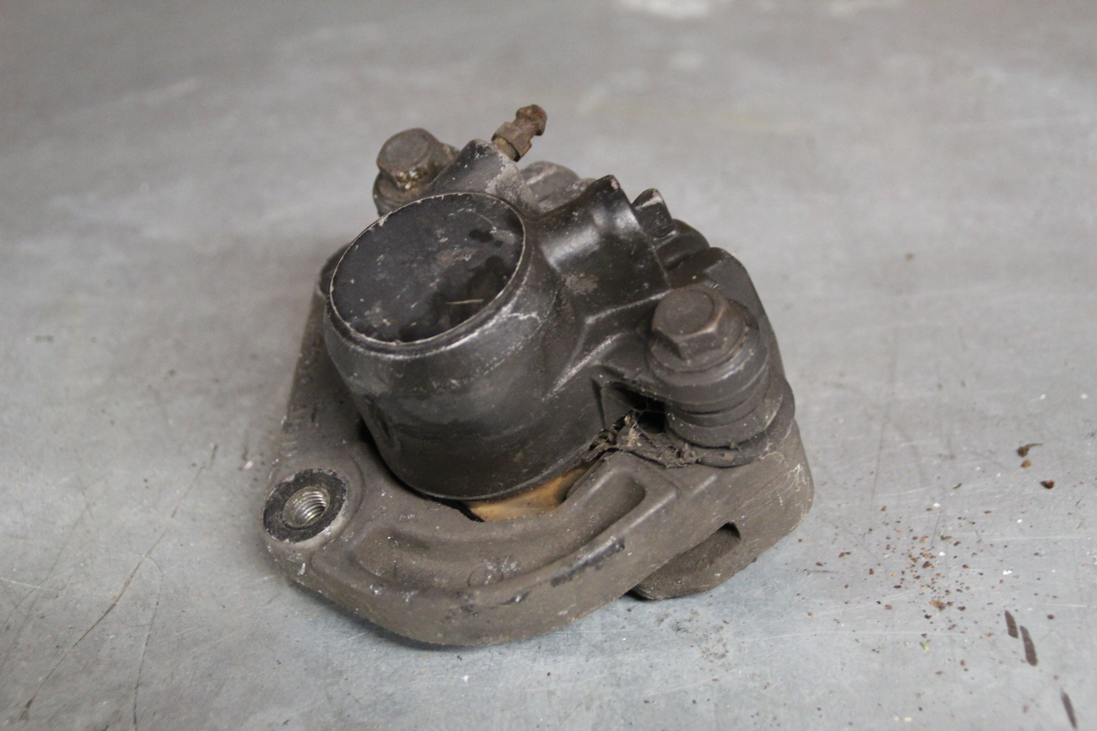 Suzuki GR650X remklauw