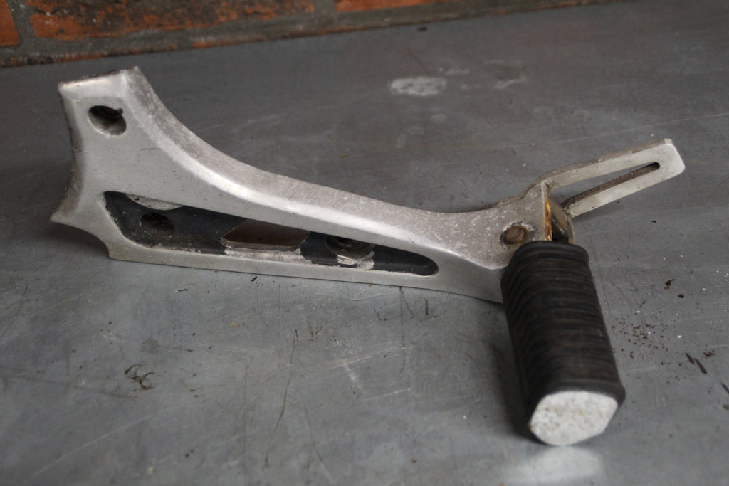 Suzuki GR650X duosteun links 2
