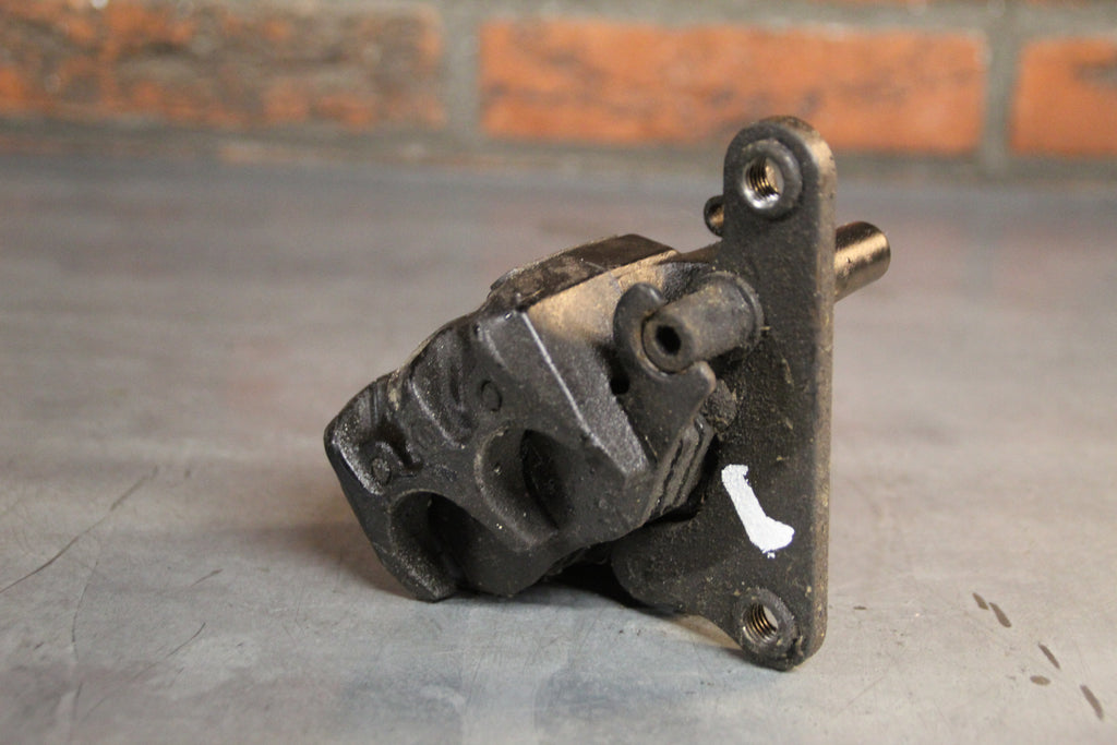 Triumph Trident remklauw links