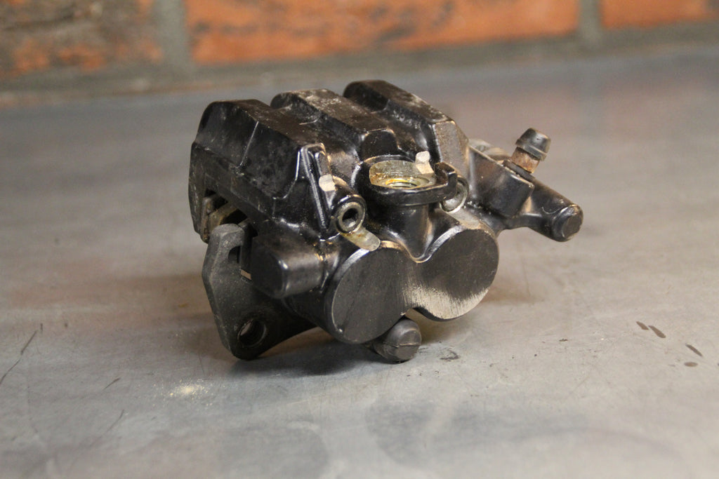 Triumph Trident remklauw achter