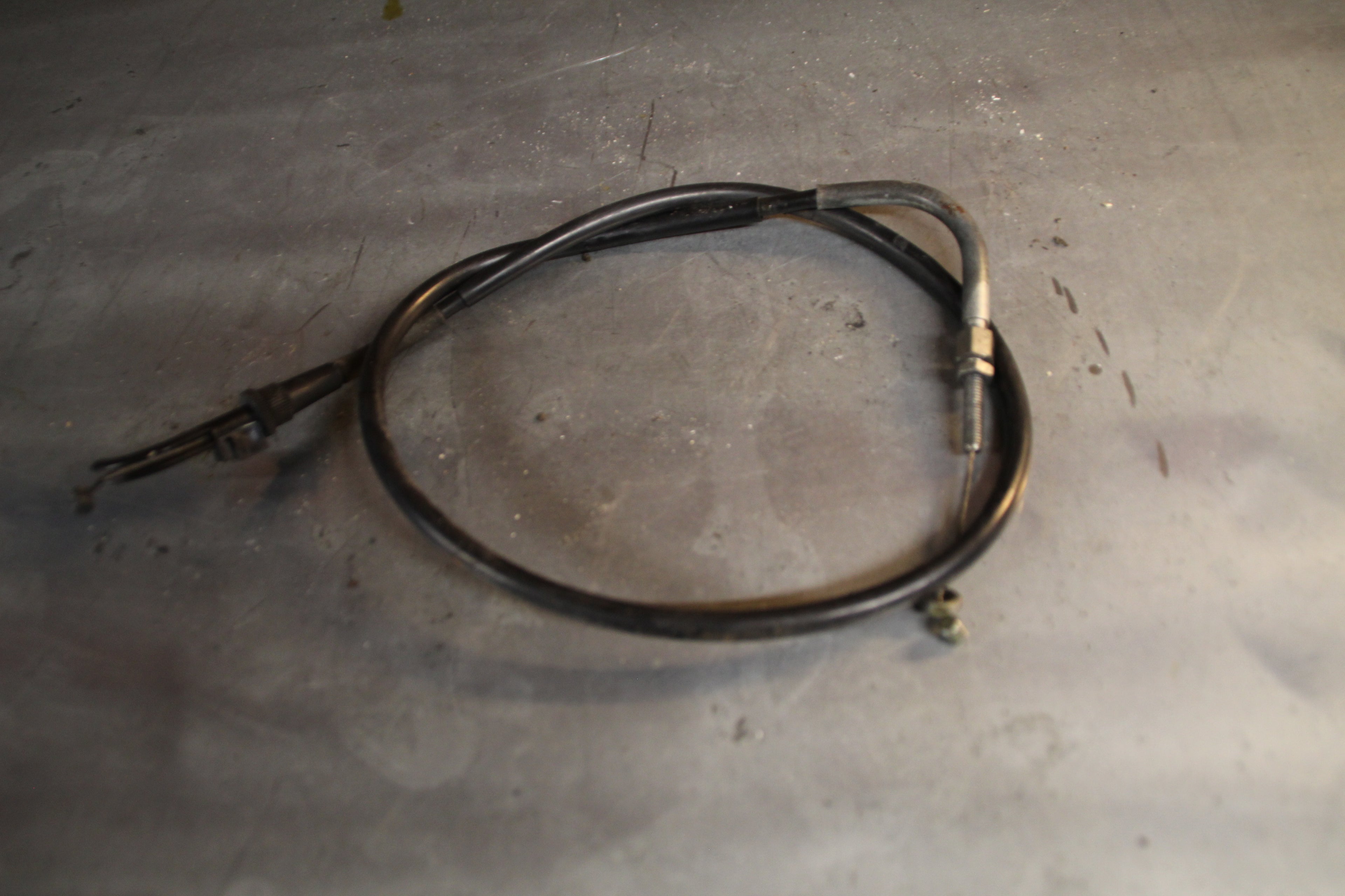 Triumph Trident gaskabel