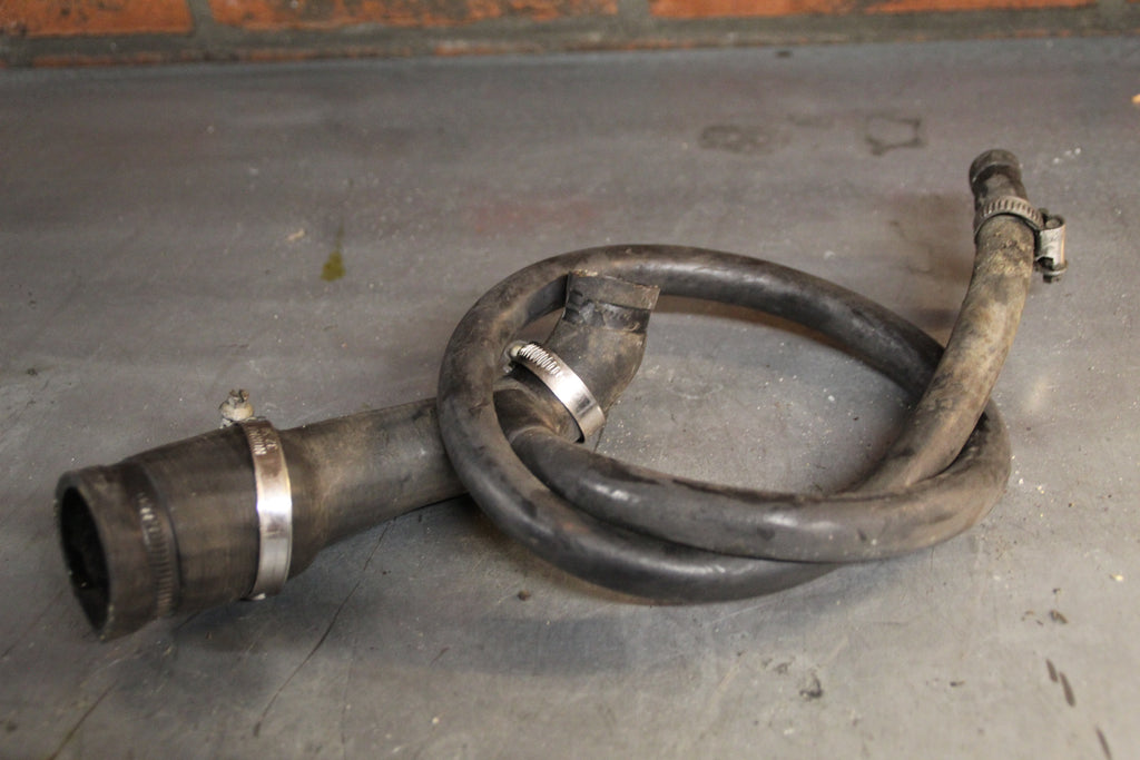 Triumph Trident koelslang thermostaat