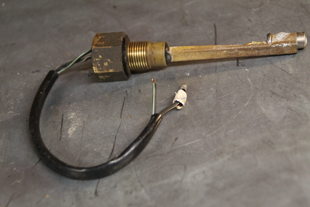 Triumph Trident brandstof niveau meter