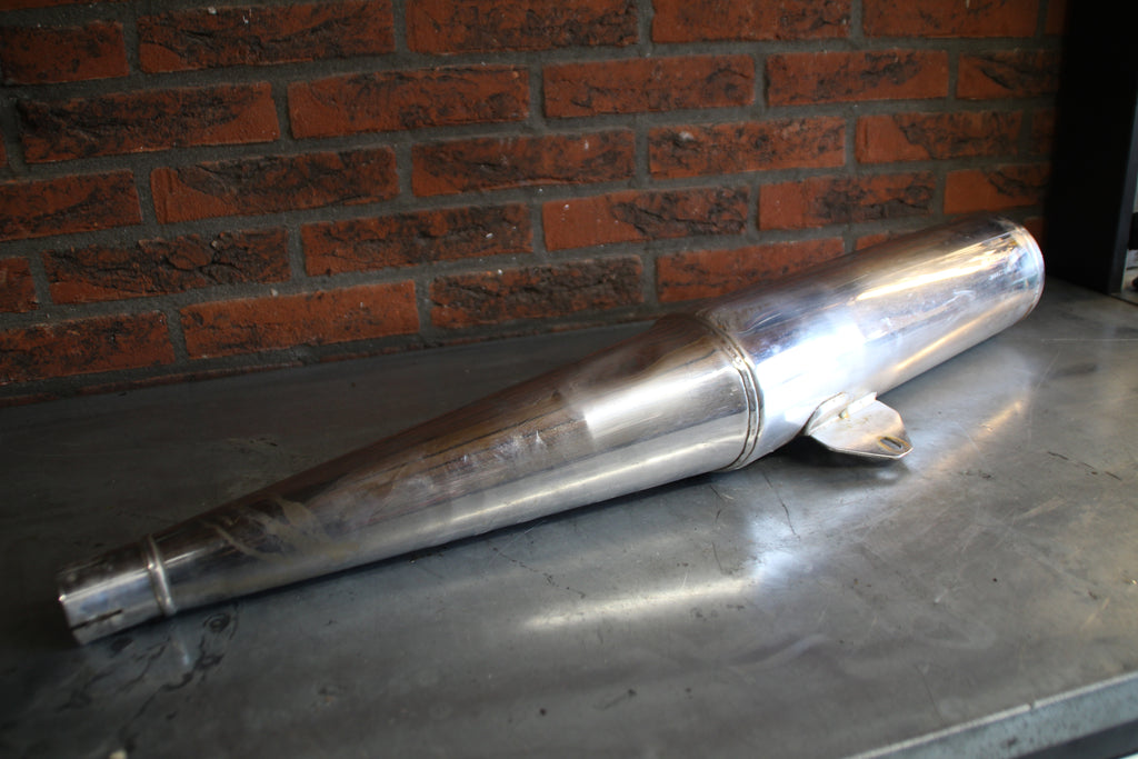 Triumph Trident uitlaat demper rechts