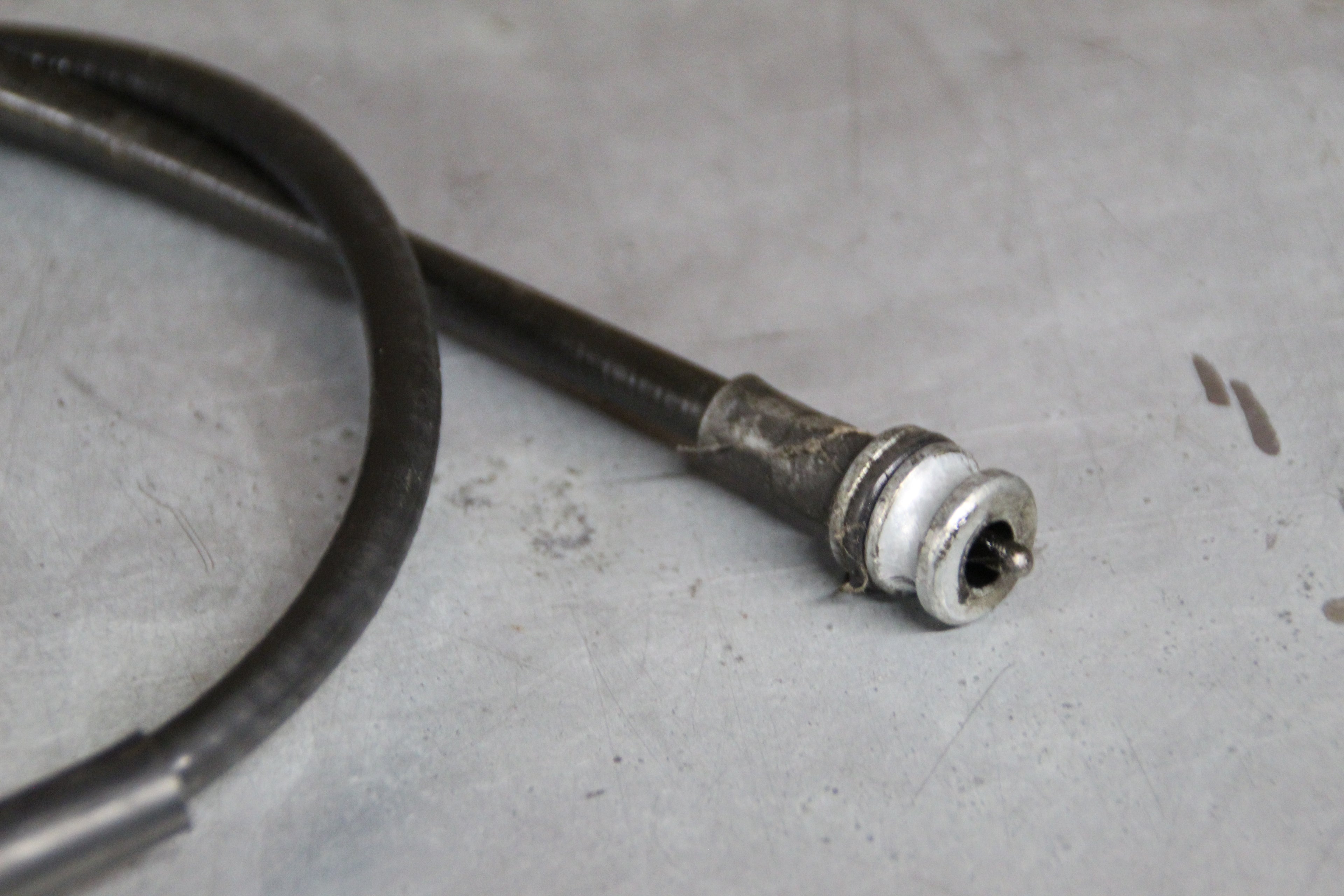 Suzuki GSX750F kilometerteller kabel