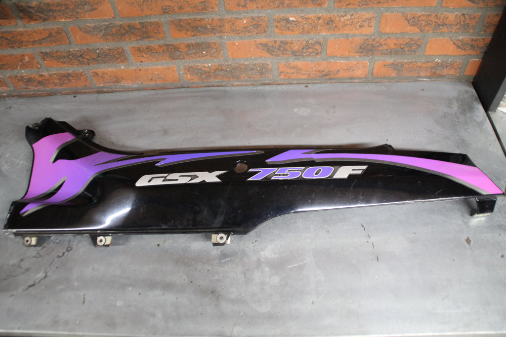 Suzuki GSX750F kuipdeel links achter