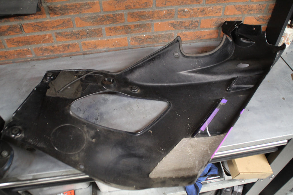 Suzuki GSX750F kuip links voor