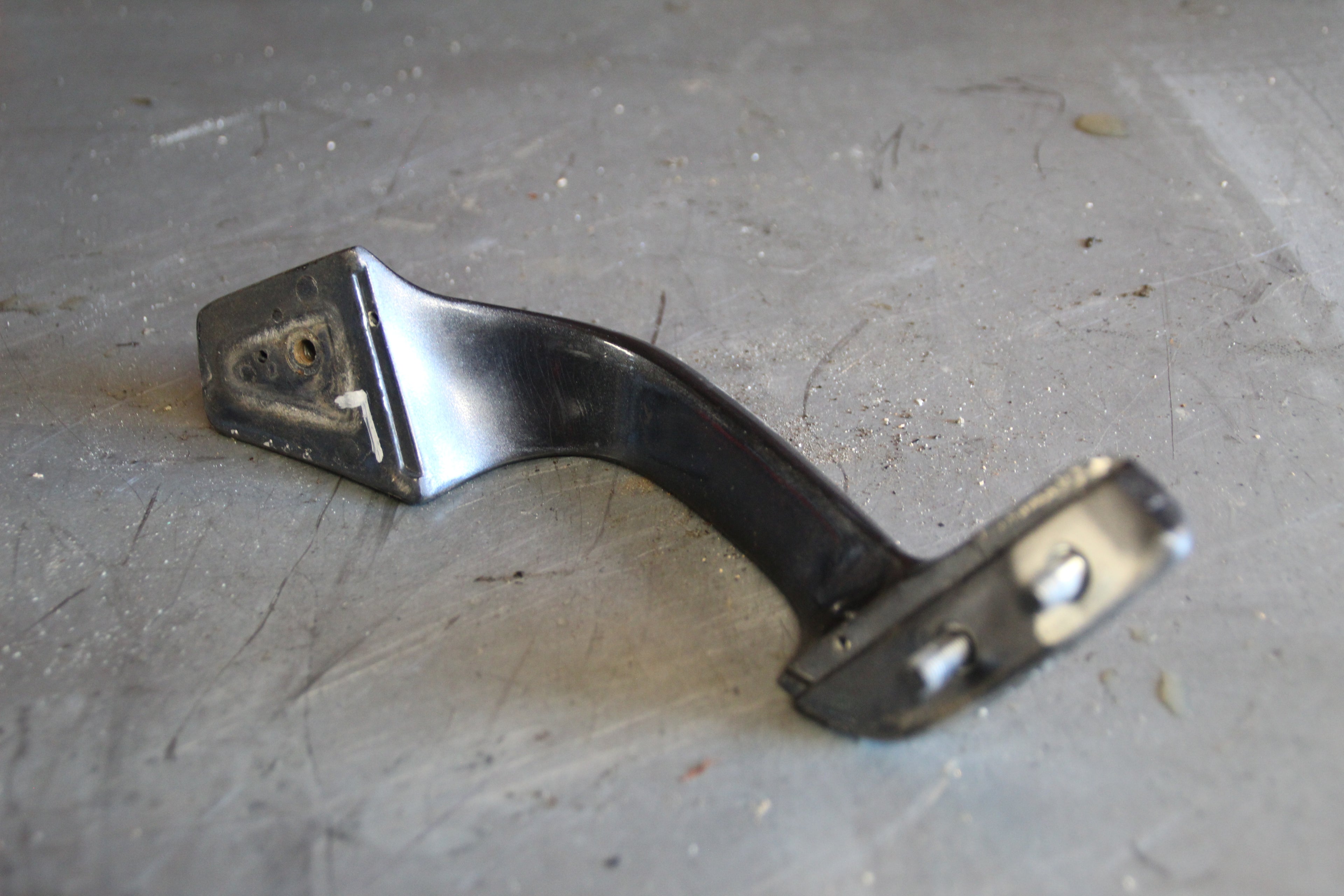 BMW K75RT handvat links achter