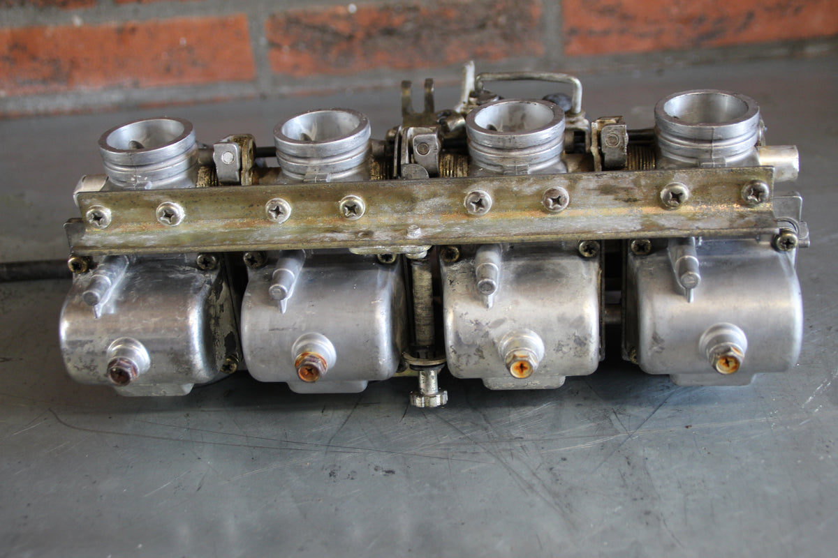 Suzuki GS550L carburateurs