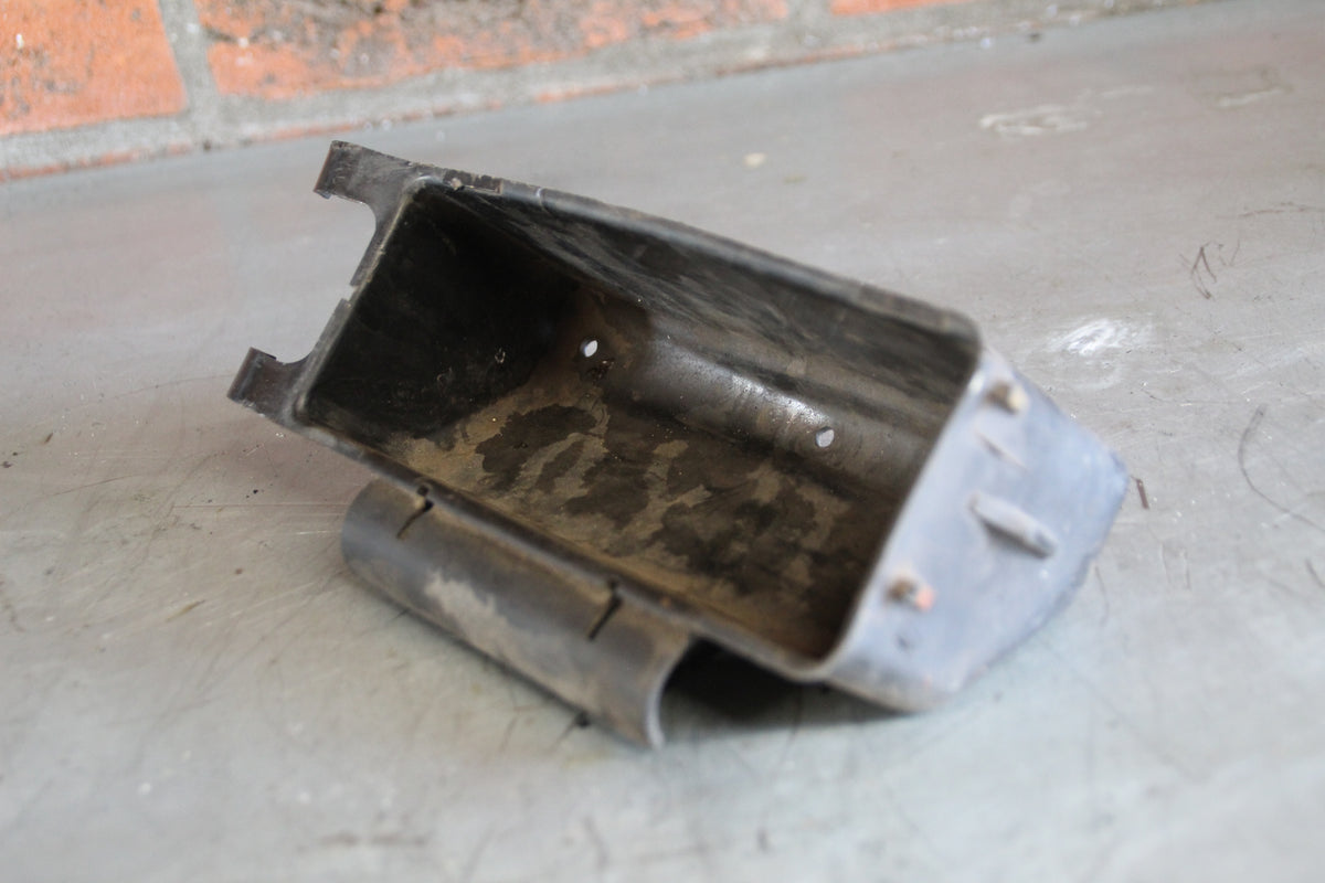 Suzuki GS550L tooltray