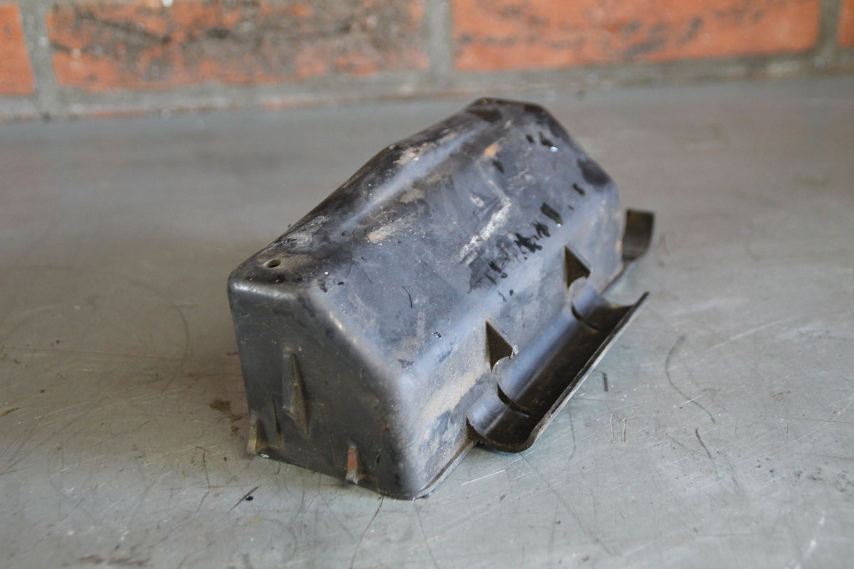 Suzuki GS550L tooltray