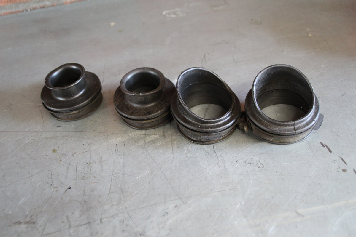 Suzuki GS550L filterbak rubbers