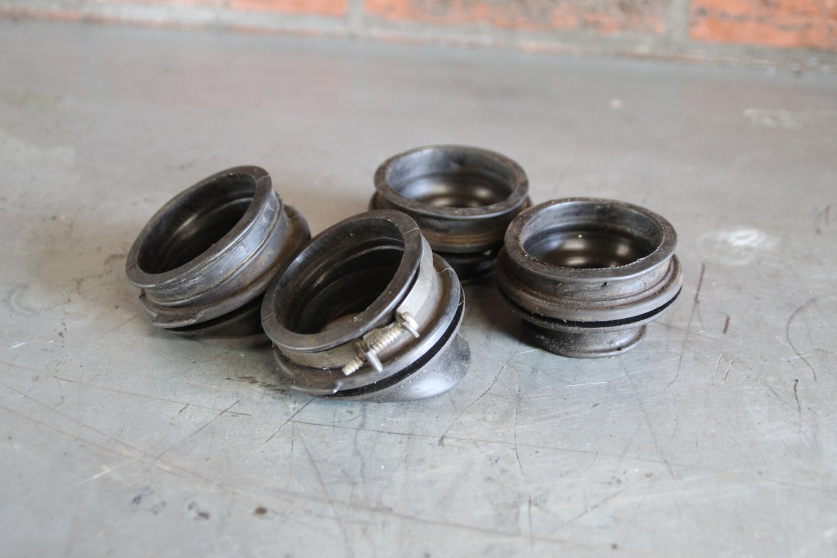Suzuki GS550L filterbak rubbers