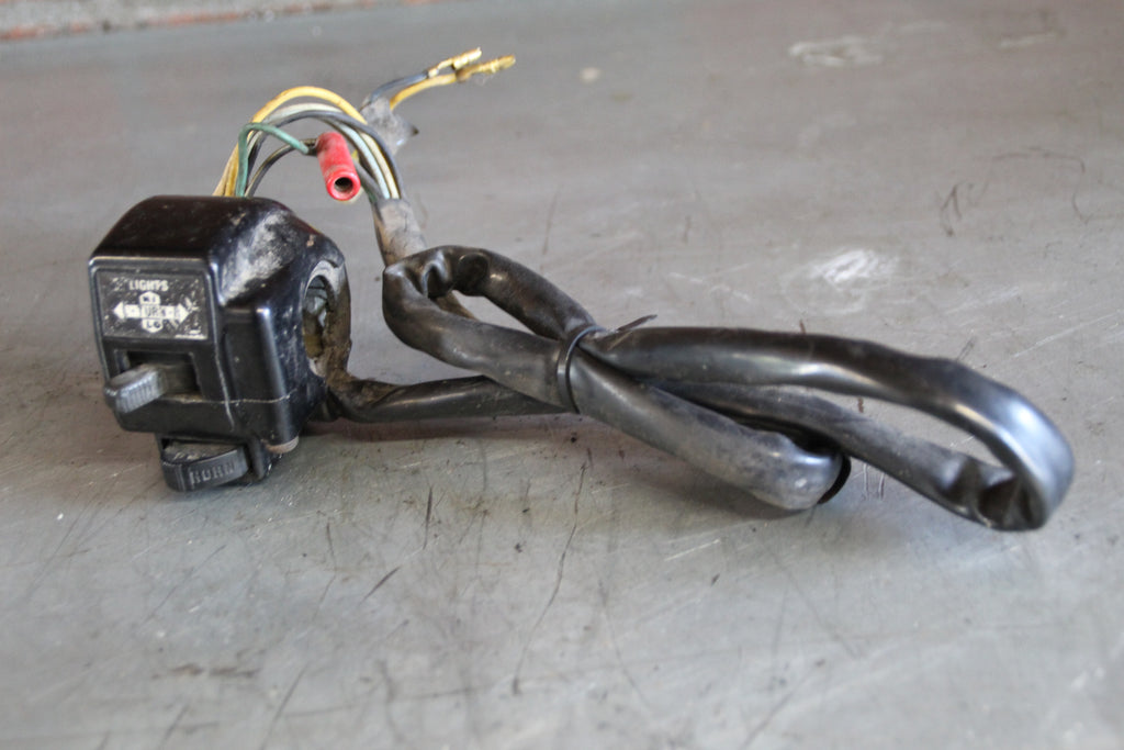 Suzuki GS550L stuurbediening links
