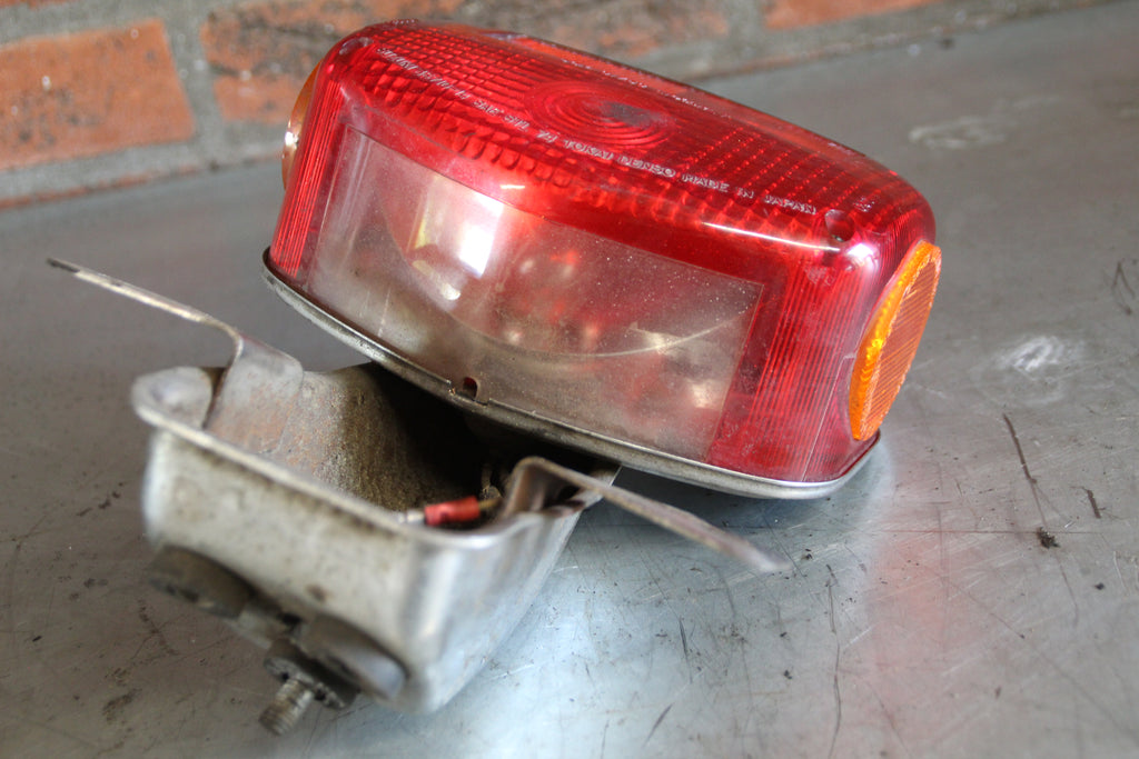 Suzuki GS550L achterlicht
