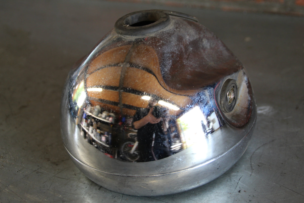 Suzuki GS550L koplamp