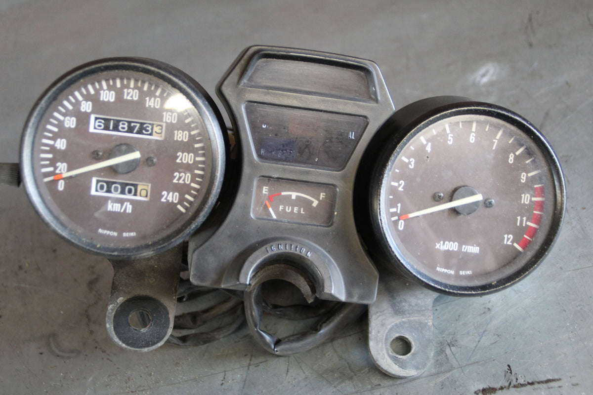 Suzuki GS550L kilometerteller