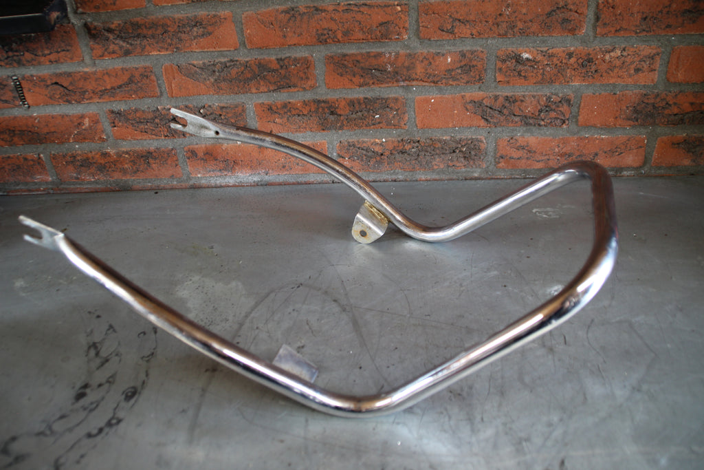Suzuki GS550L beugel achter