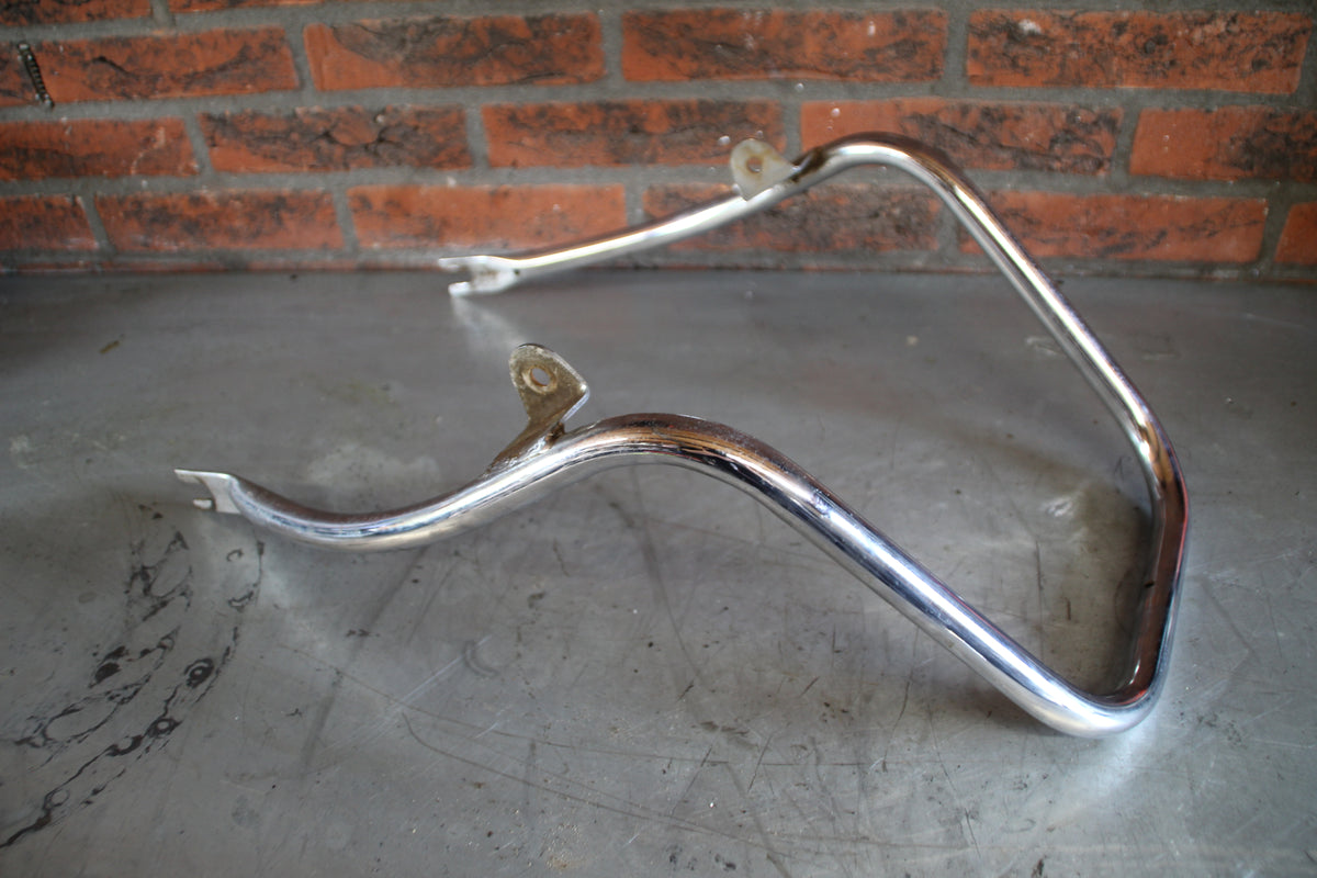 Suzuki GS550L beugel achter