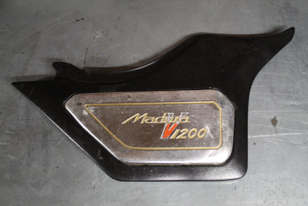 Suzuki GV1200 zijkap rechts