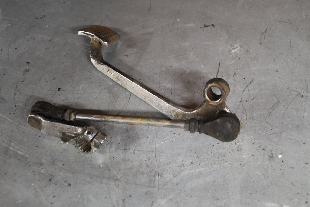 Suzuki GV1200 rempedaal